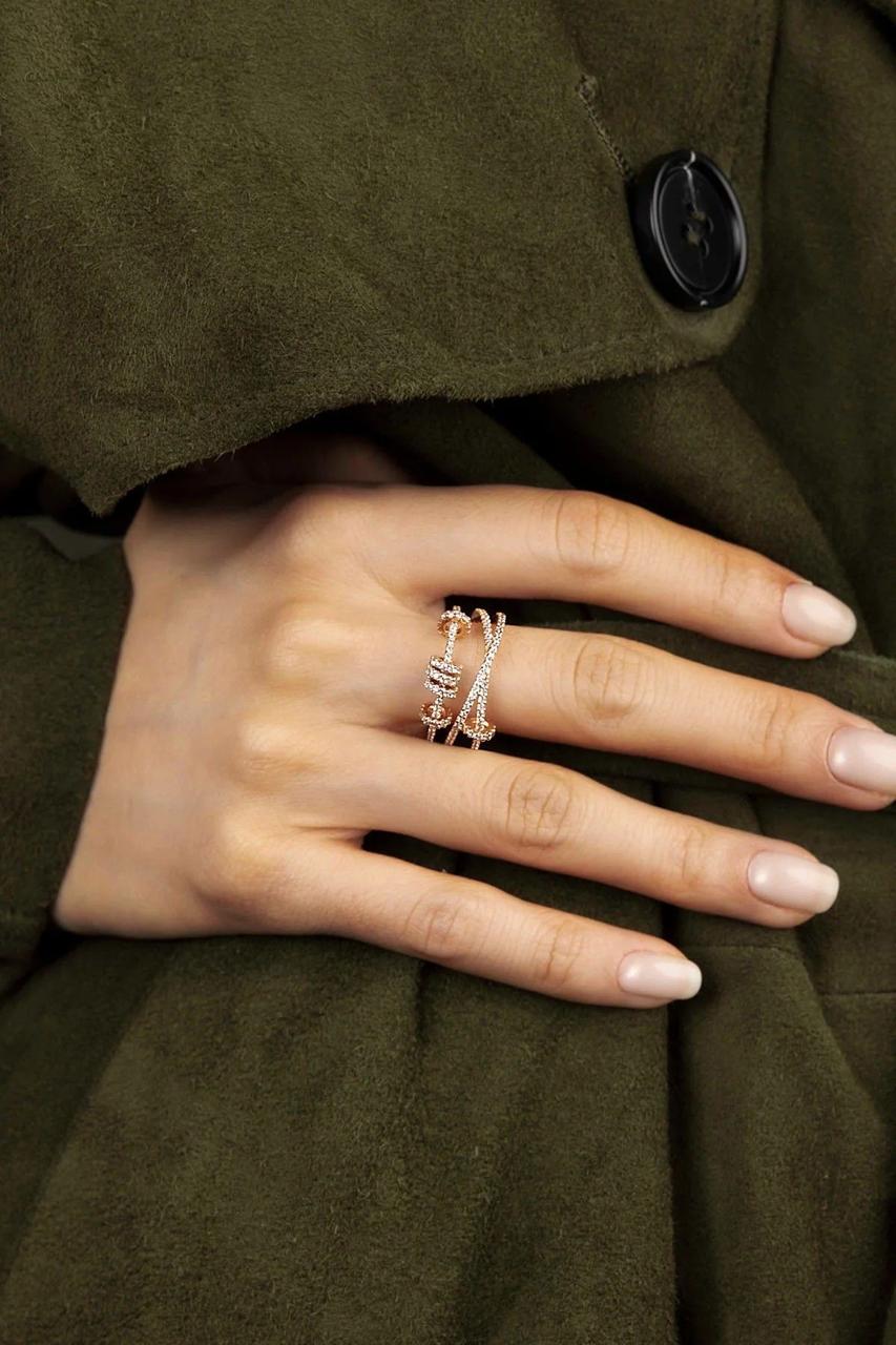 APM Ring - Triple hoop ring in rose gold, worn on hand