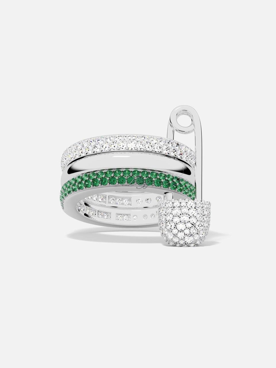 APM Ring - Monaco safety pin ring in silver with green stones, studio shot