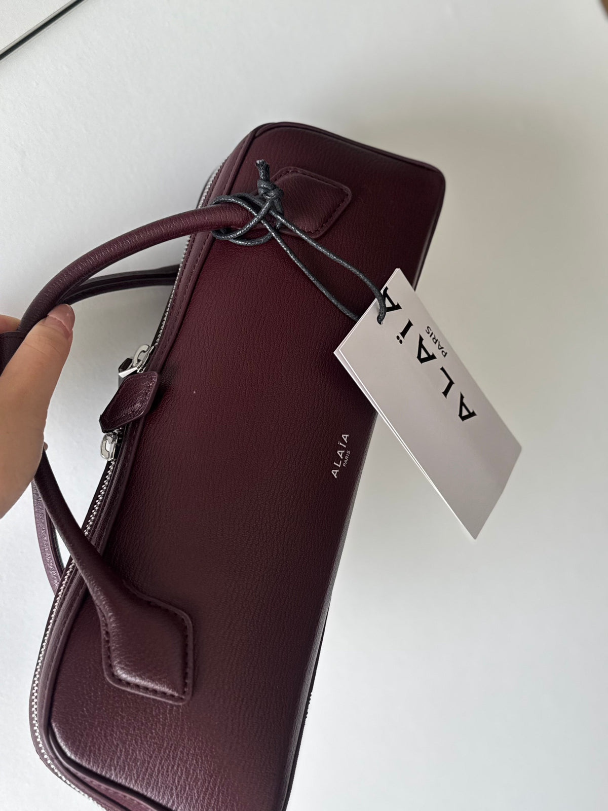 AL Le Teckel Clutch