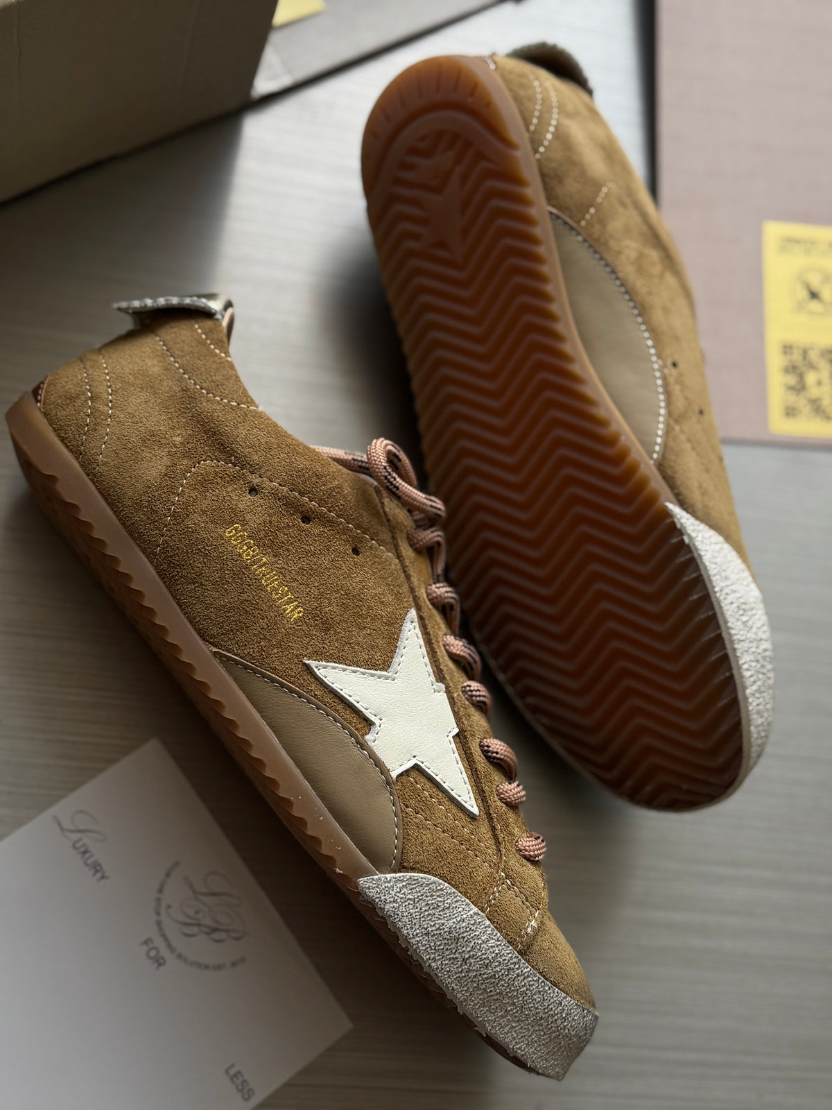 GGDB Sneaker