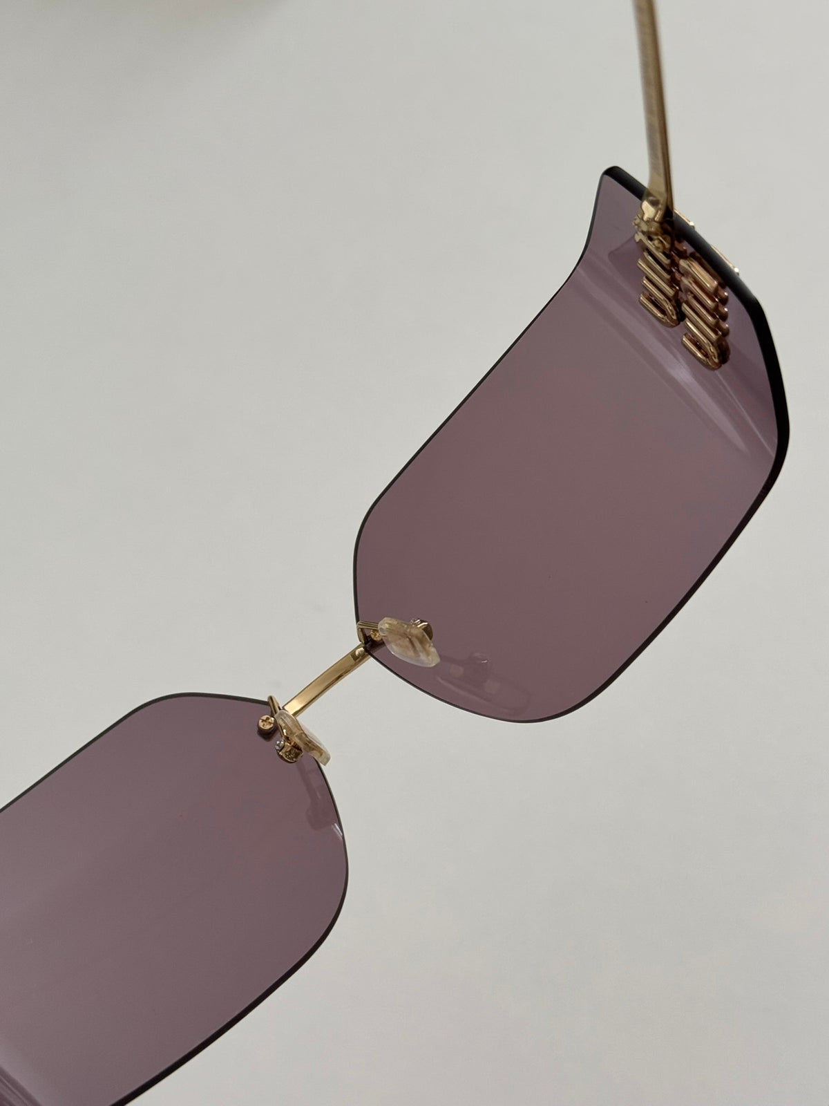 Miu 54YS Sunnies