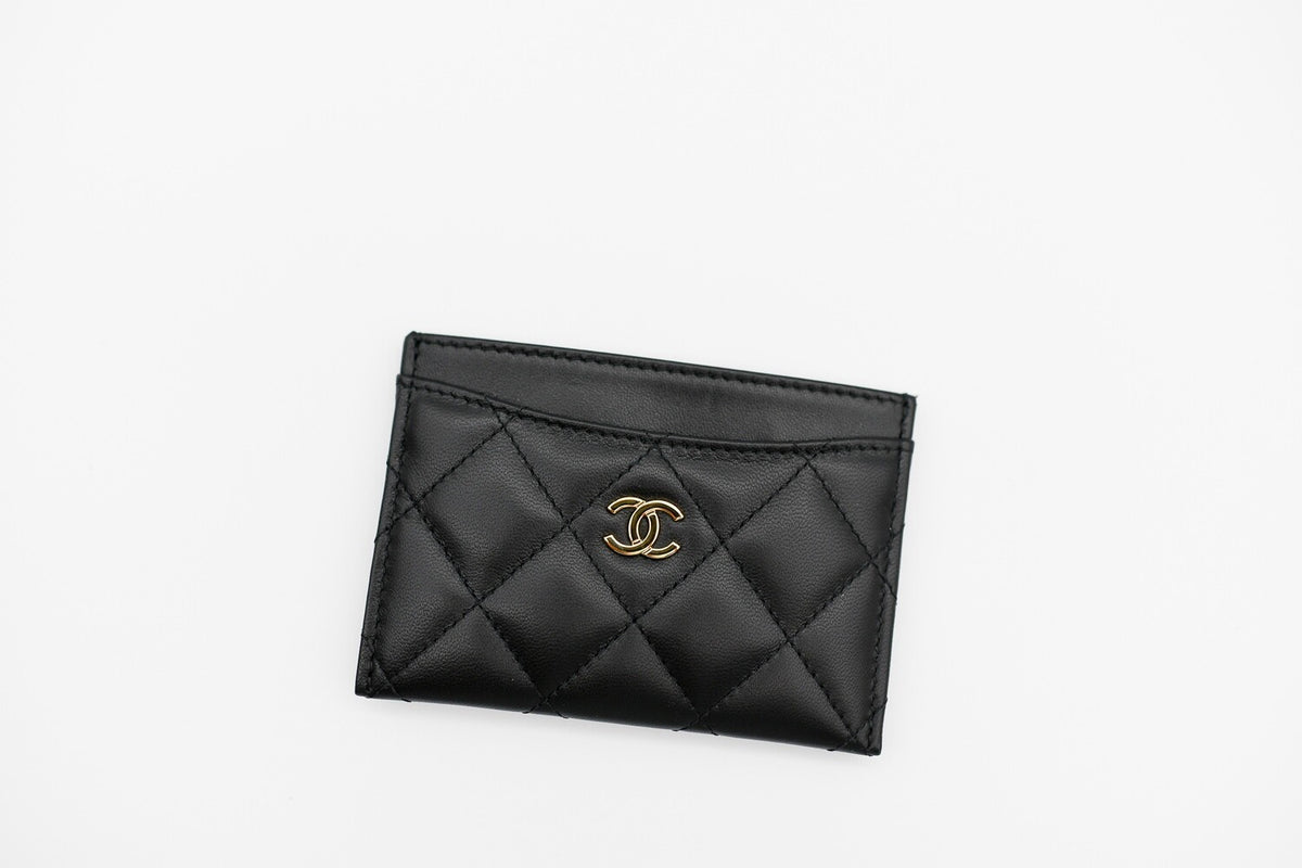 On %: Chnl Classic Lambskin Card Holder