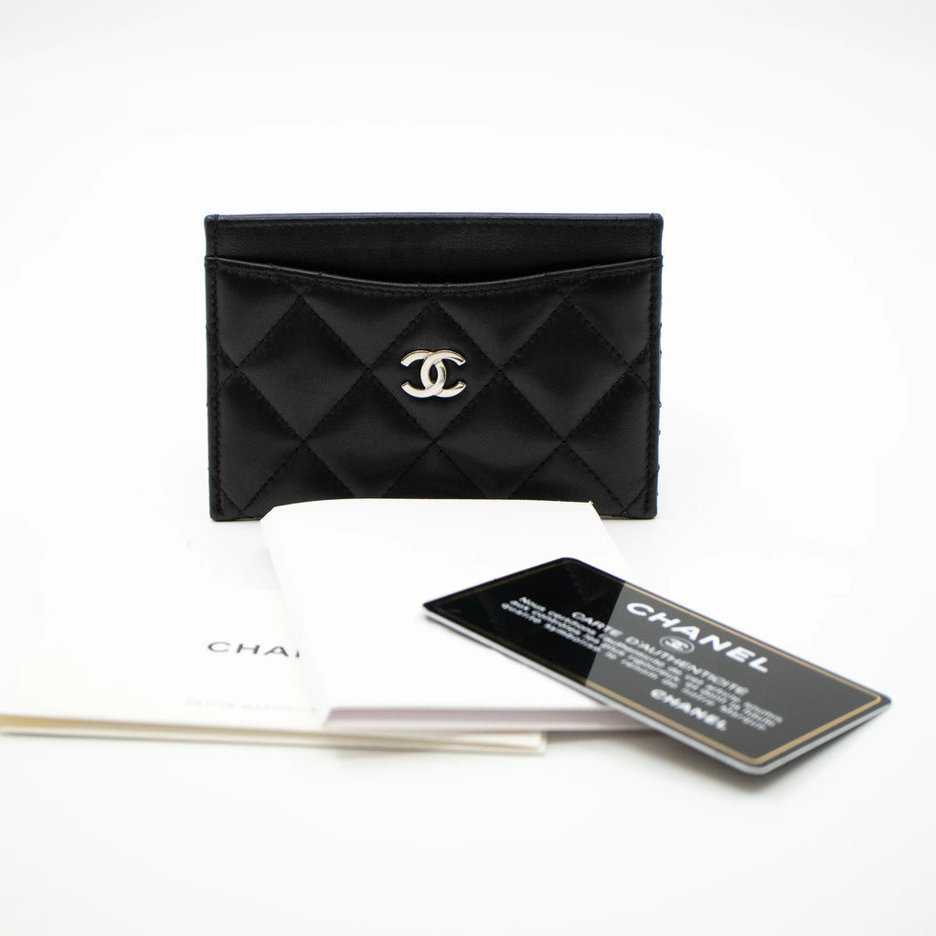 On %: Chnl Classic Lambskin Card Holder