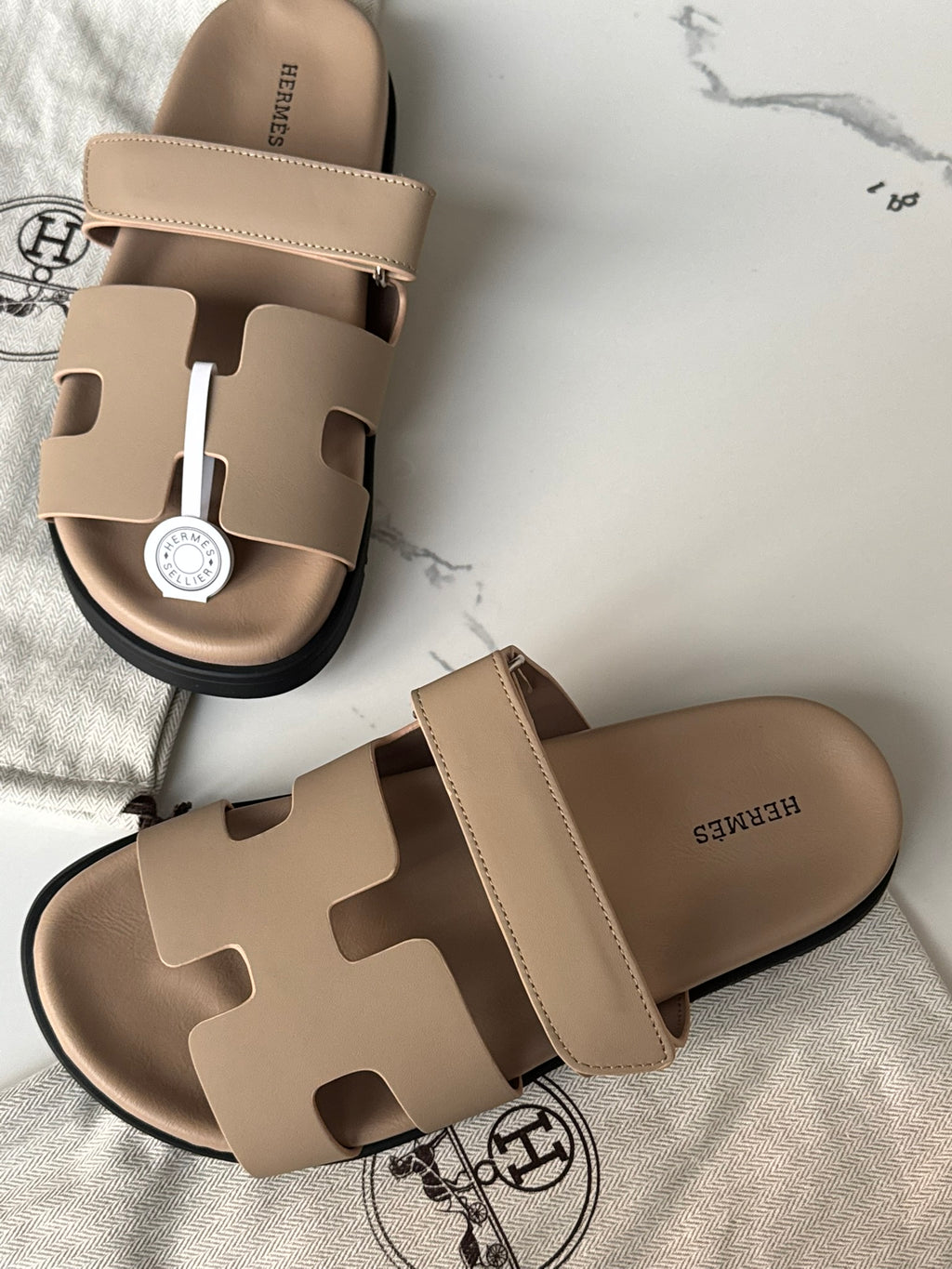 H Chypre Sandal