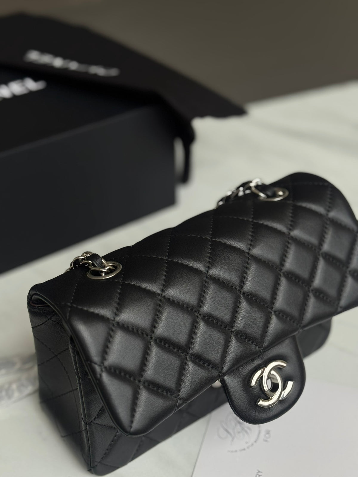 C Small Classic Flap