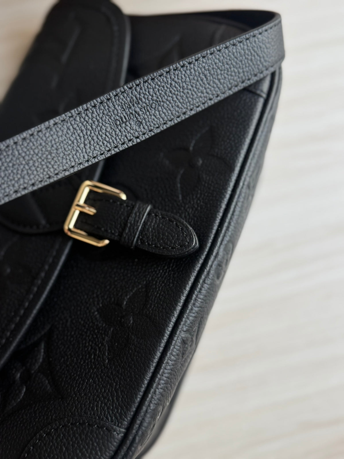 Diane in Empreinte Leather