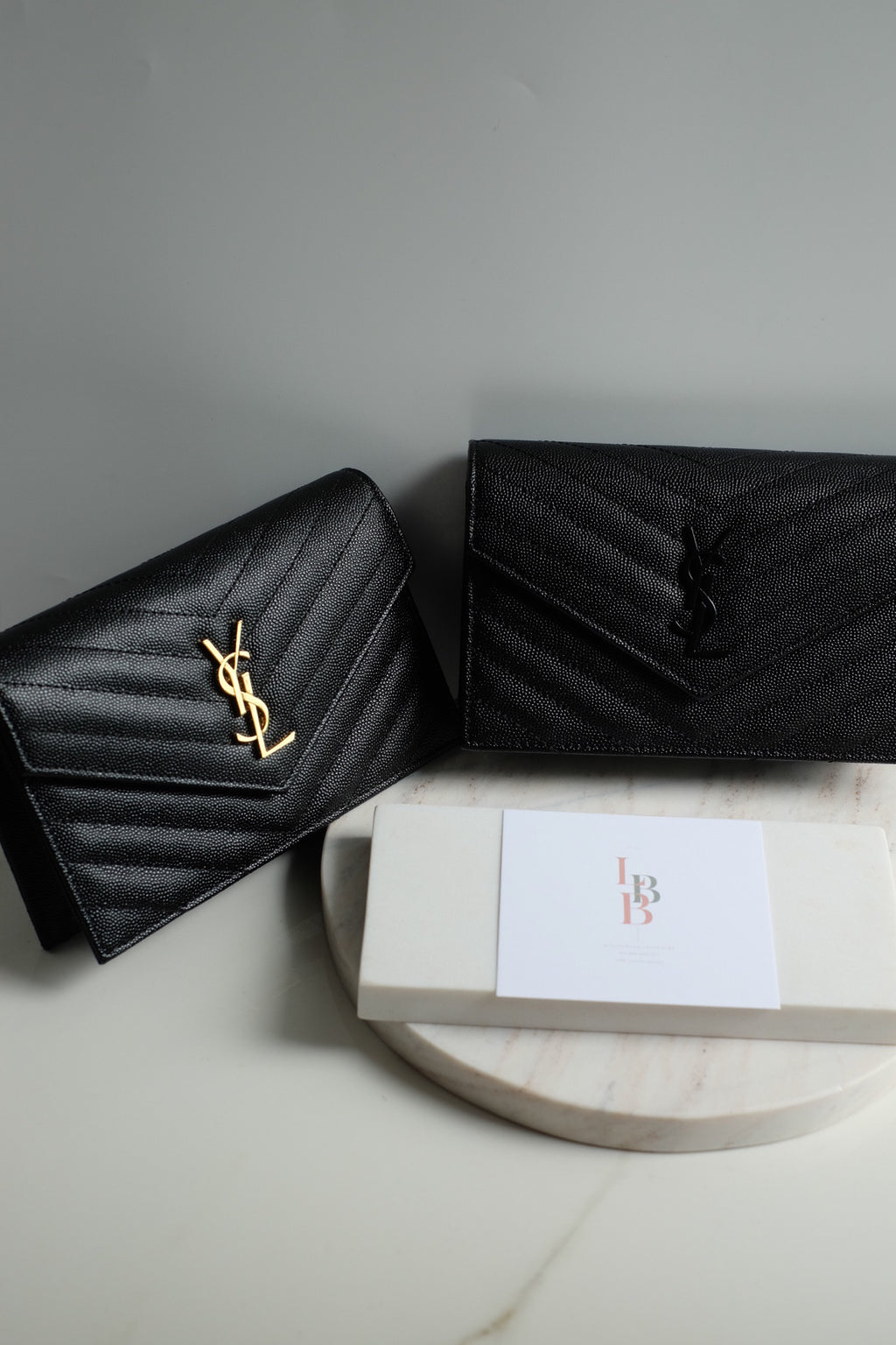 SL002 — Black/Gold