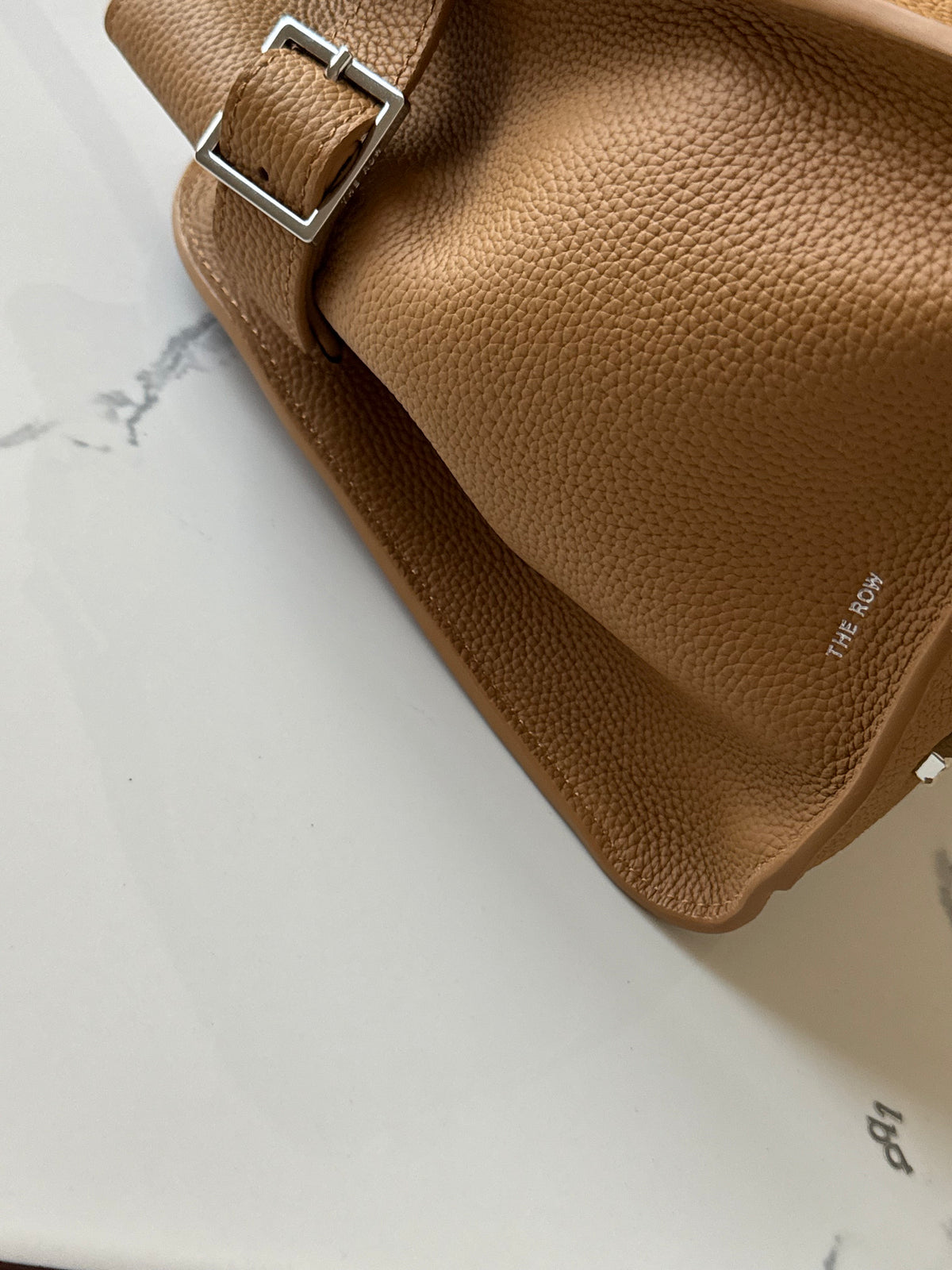 Soft Margaux 12 Shoulder