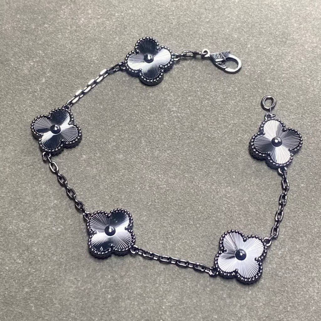 VCA Bracelet - Full Black, full bracelet flat lay
