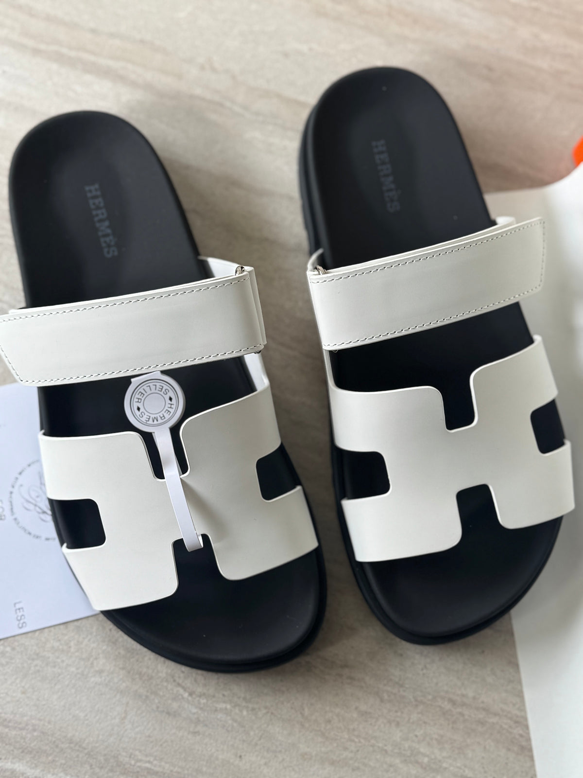 H Chypre Sandal